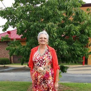 Meet your Posher, Sharon